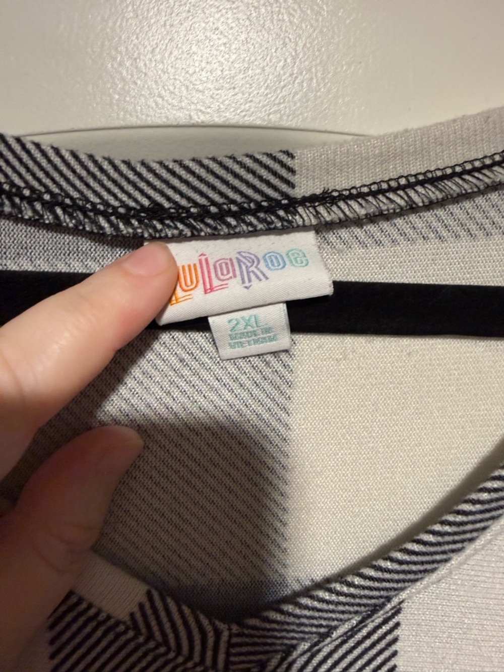 LuLaRoe Black and White Striped V-Neck Top - Picture 2 of 2